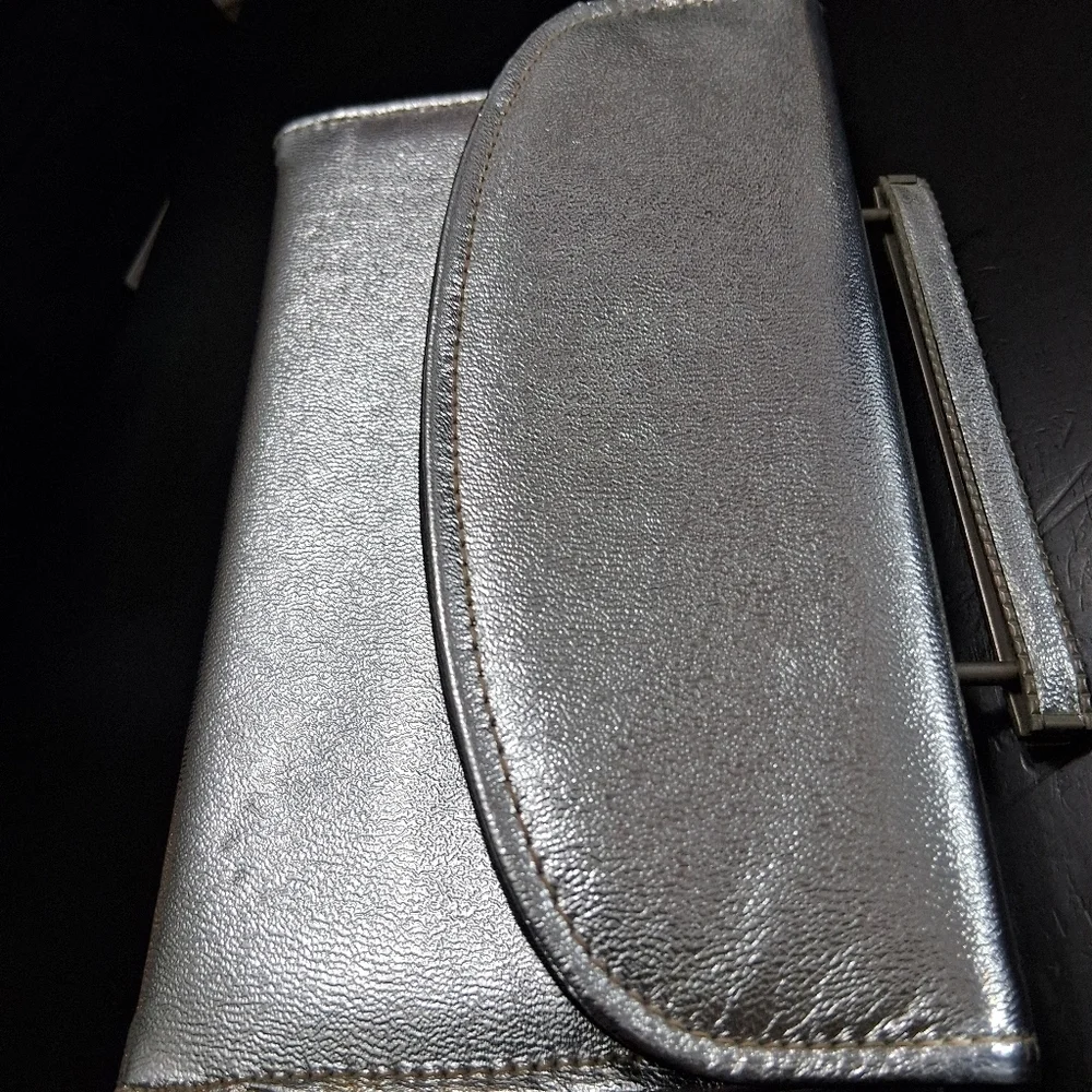Silver Women's Evening Clutch   Size 8